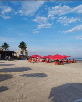 Kitnet Centro Mongaguá Beira Mar - com garagem